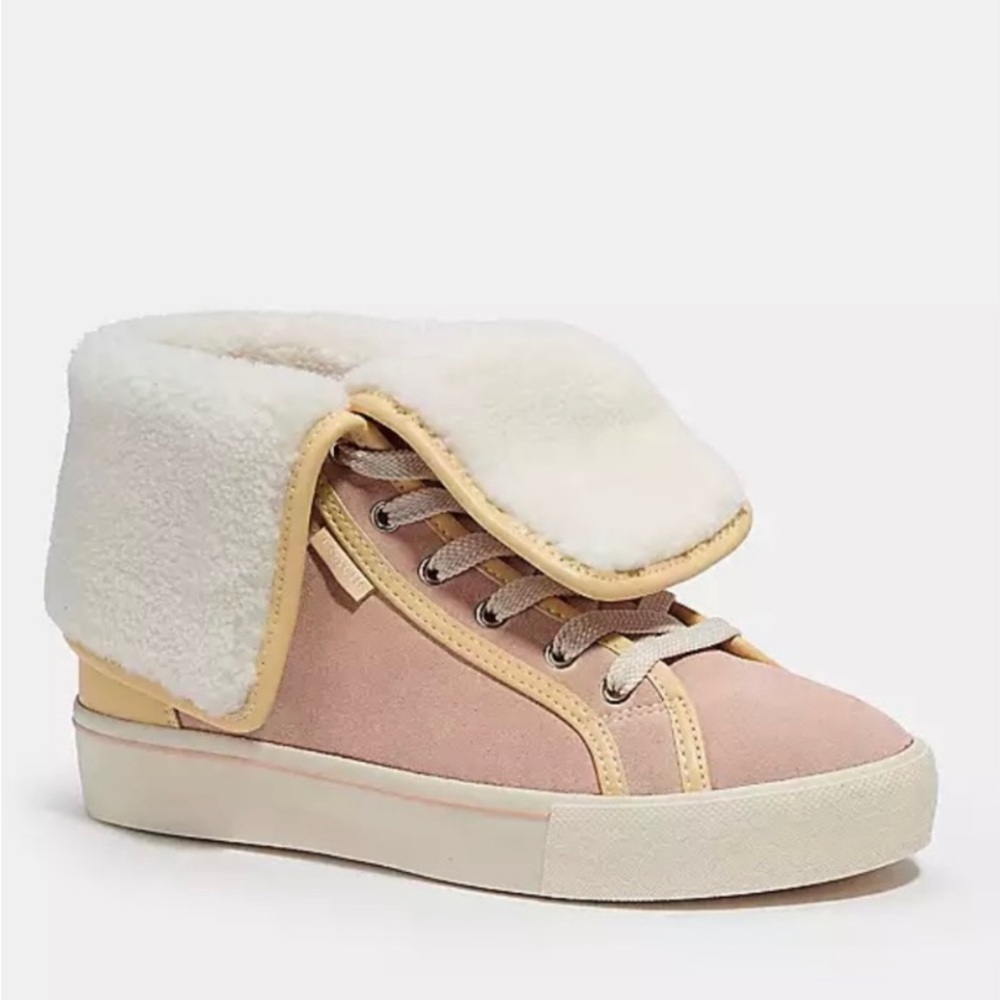 Coach Suede Fold Over 💓